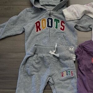 Roots Kids Grey Sweatshirt & Joggers Set with Multicolor Logo 6-12M